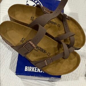 Women’s Birkenstock Tan Cross-Strap Sandals